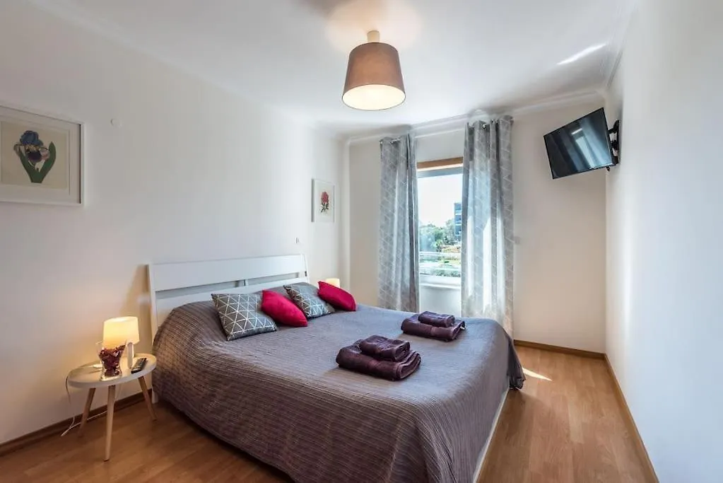 Marina Apartment Close To Beach & City Portimao Portugal