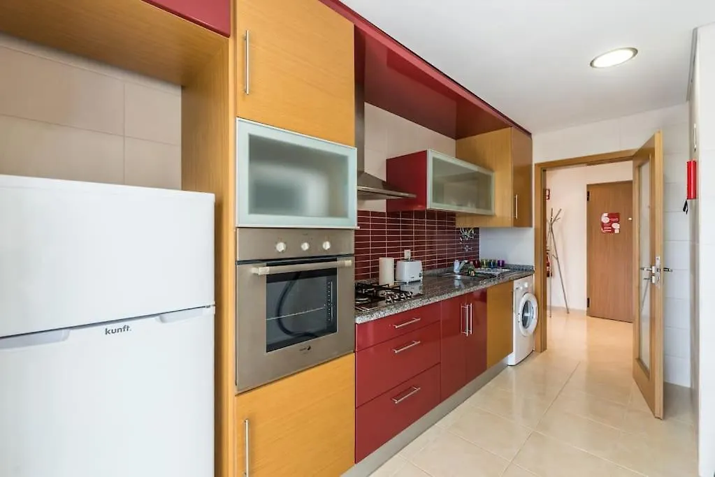Marina Apartment Close To Beach & City Portimao