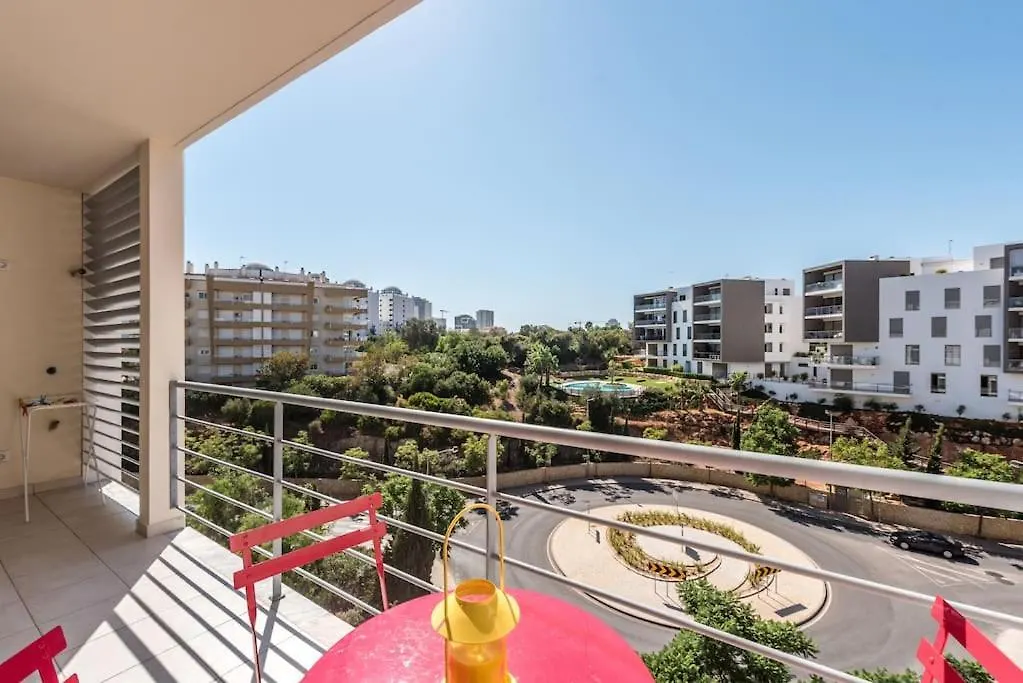 Marina Apartment Close To Beach & City Portimao